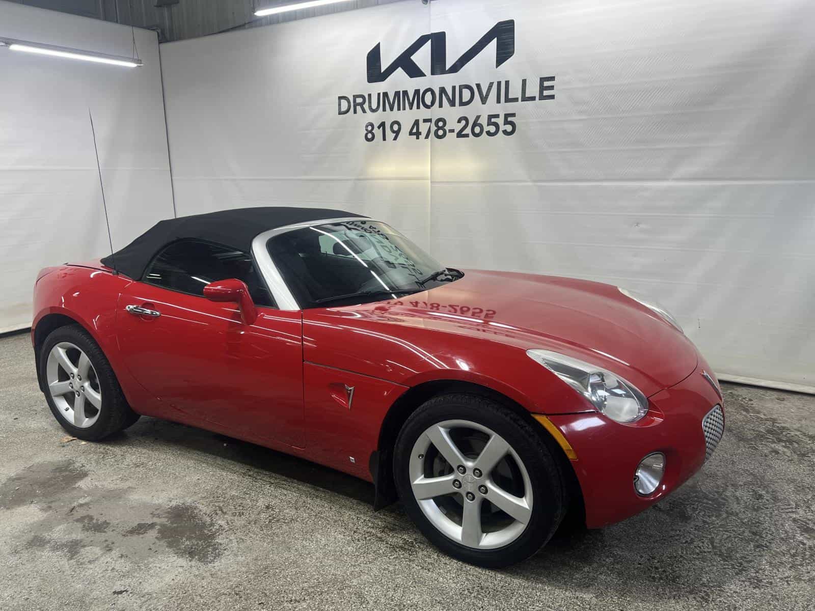 2008 Pontiac Solstice Base - Image 1