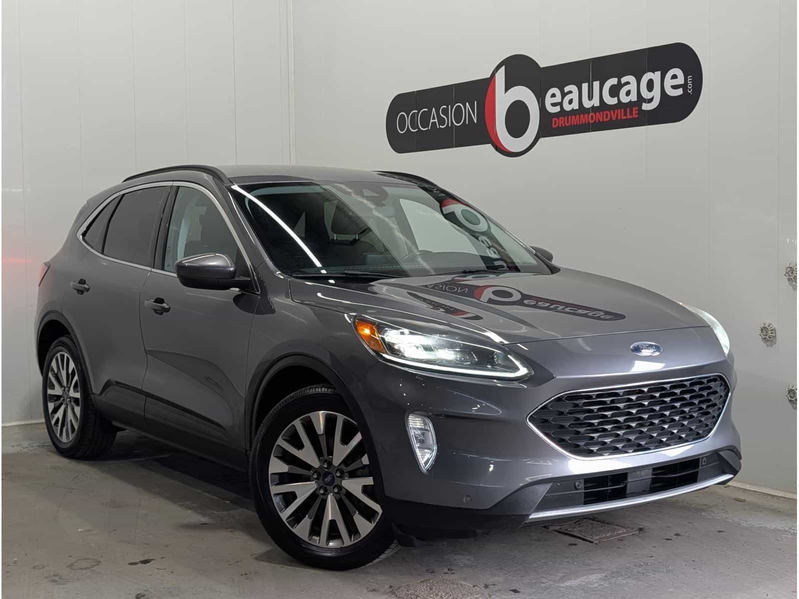 2021 Ford Escape Titanium Hybrid - Image 1
