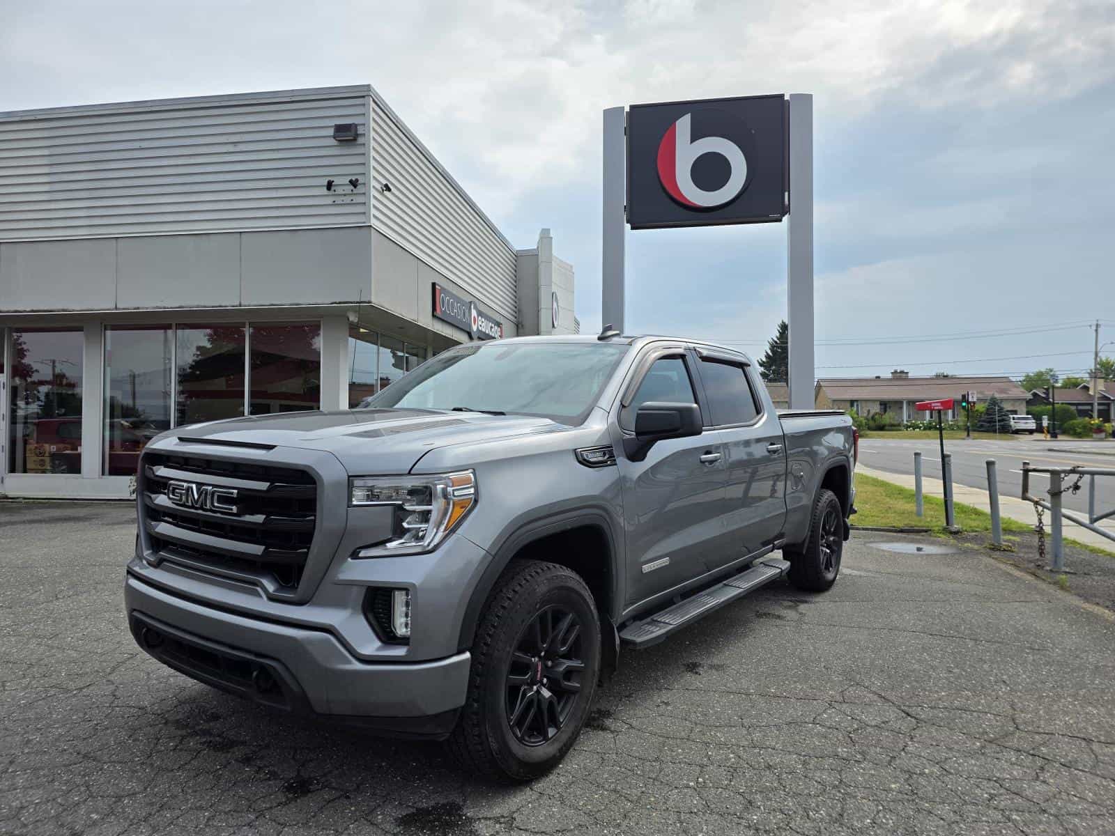 2021 GMC Sierra 1500 Elevation - Image 1