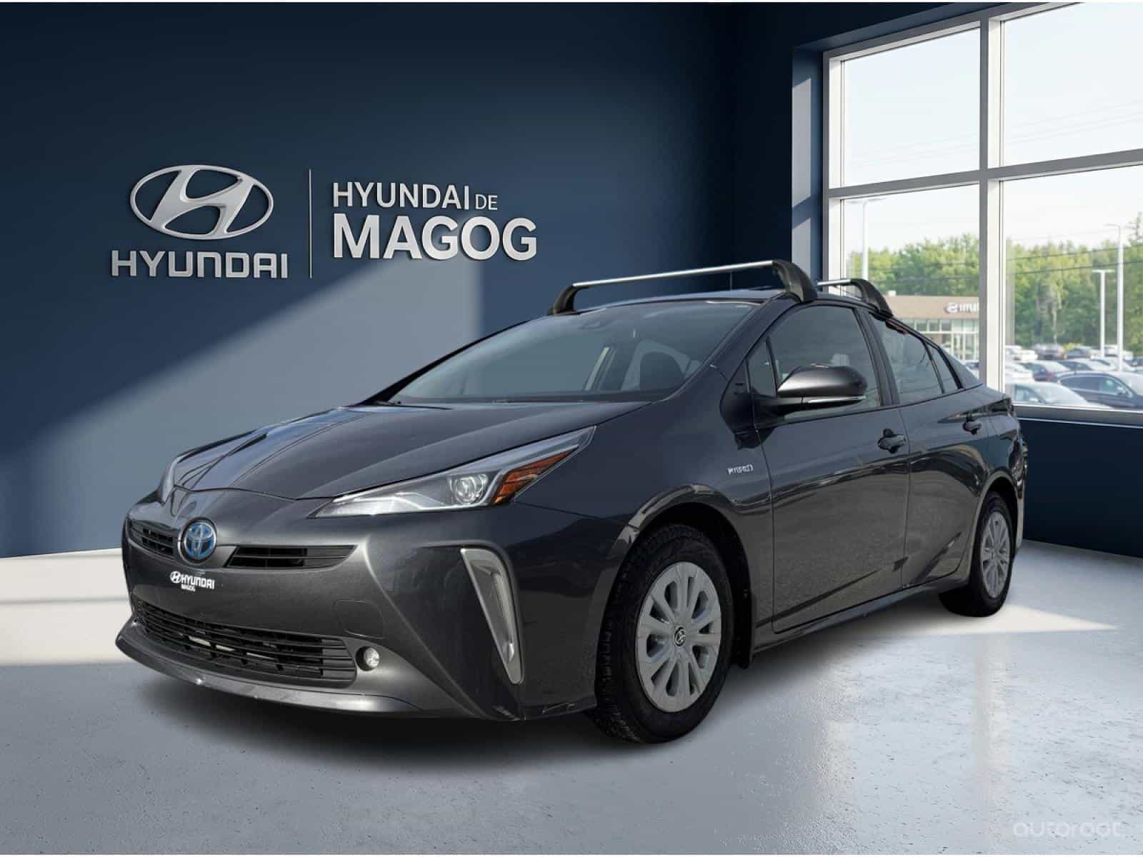 Image 1 Toyota Prius Base 2019