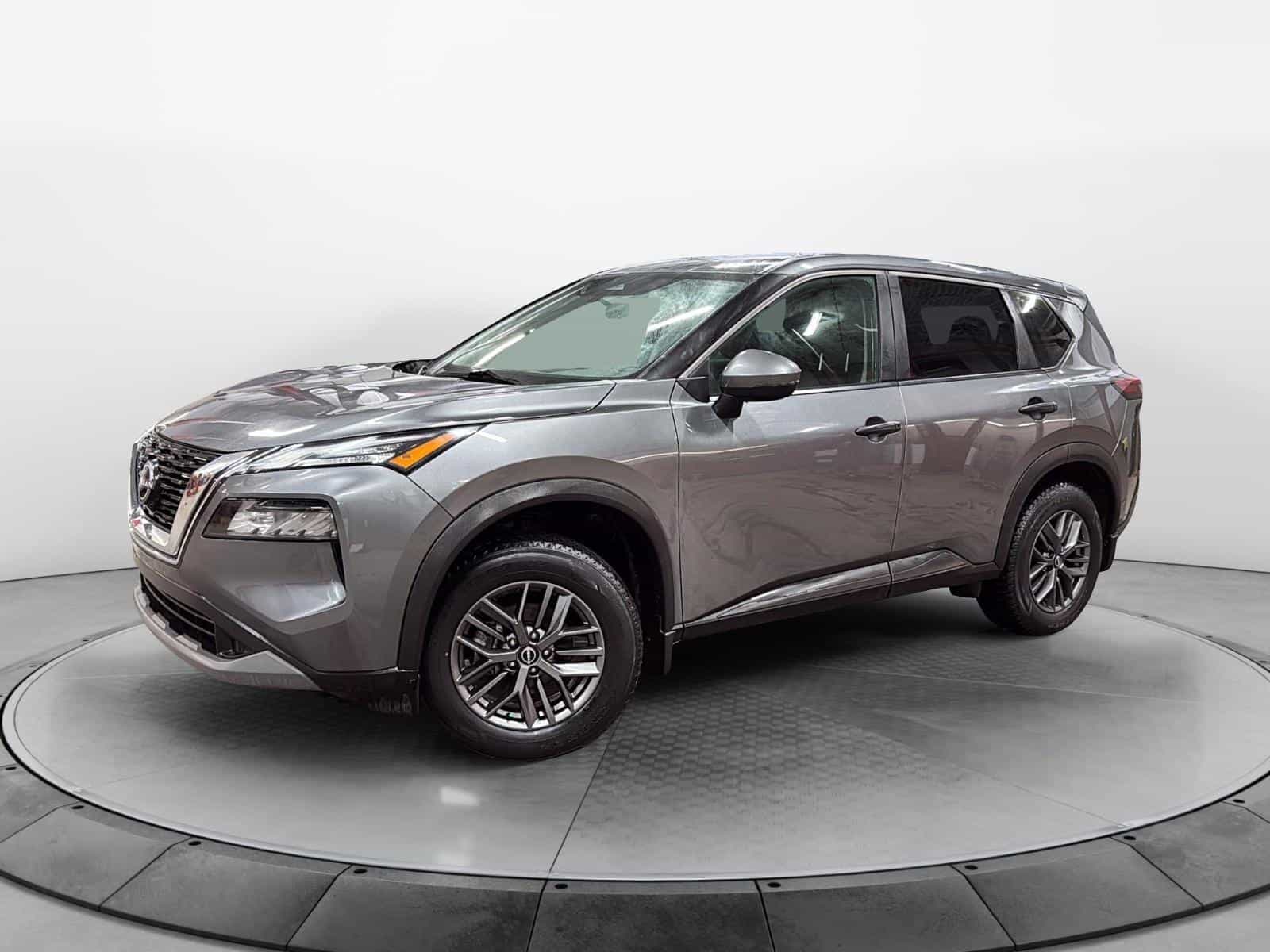 2023 Nissan Rogue S - Image 1