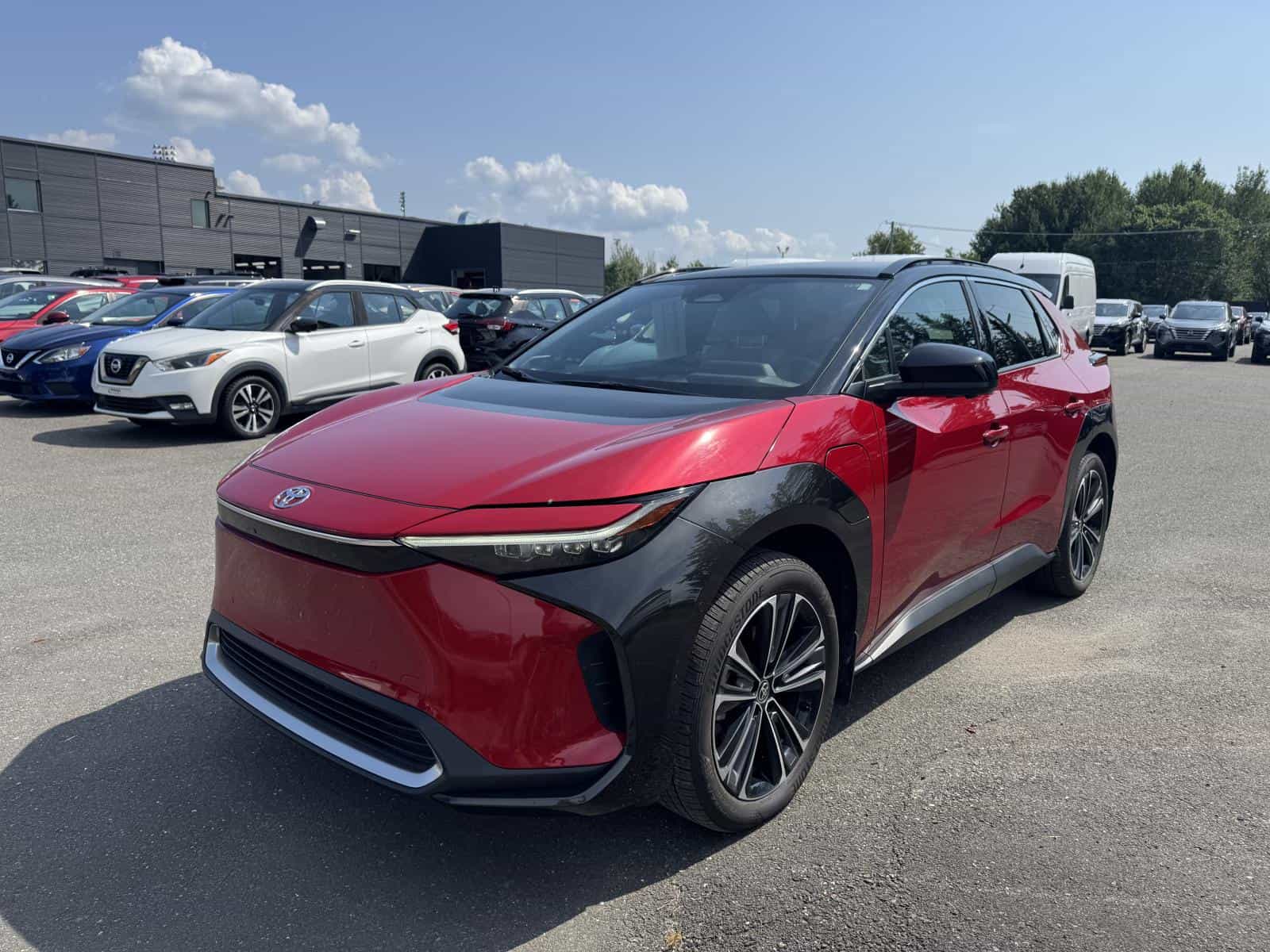 2024 Toyota BZ4X XLE - Image 1