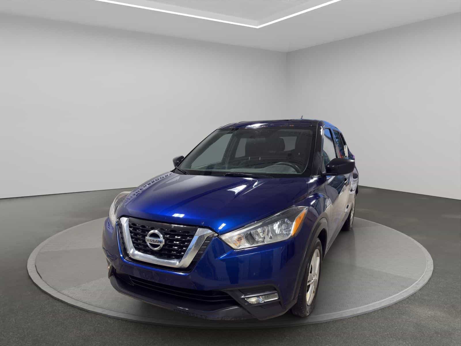 2019 Nissan Kicks S - Image 1