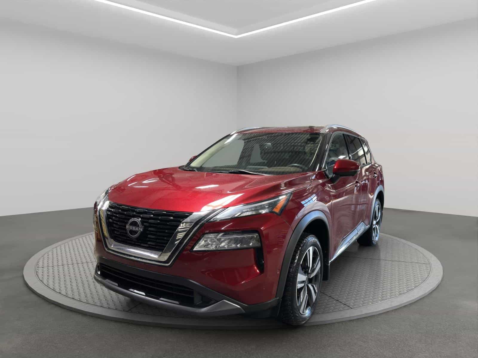 2023 Nissan Rogue SL - Image 1