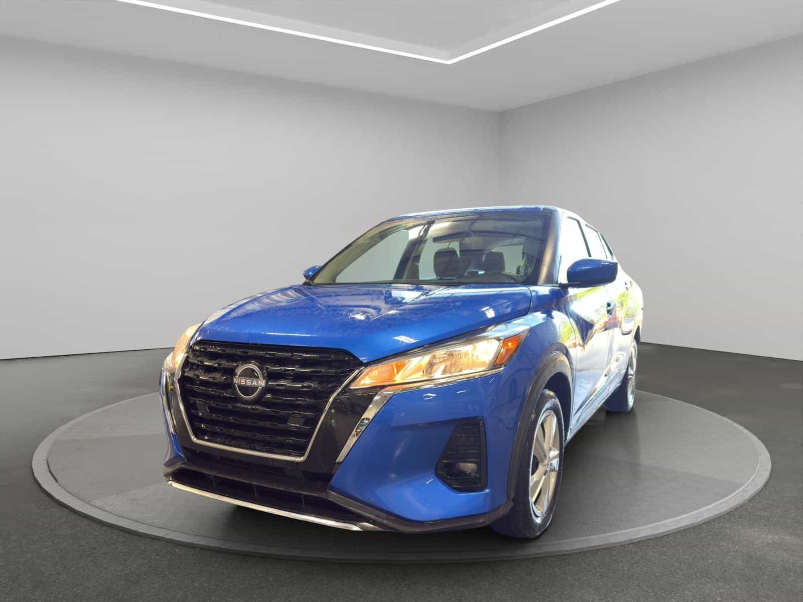 2024 Nissan Kicks S - Image 1