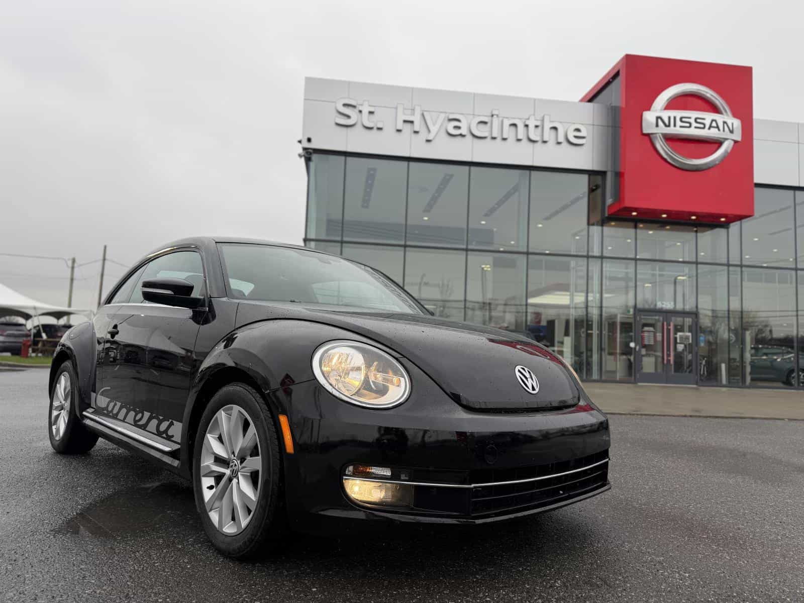 2014 Volkswagen Beetle Comfortline - Image 1