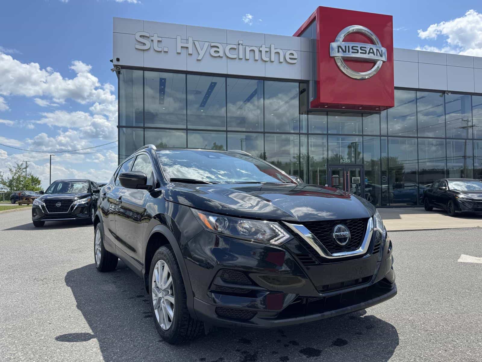 2021 Nissan Qashqai SV - Image 1
