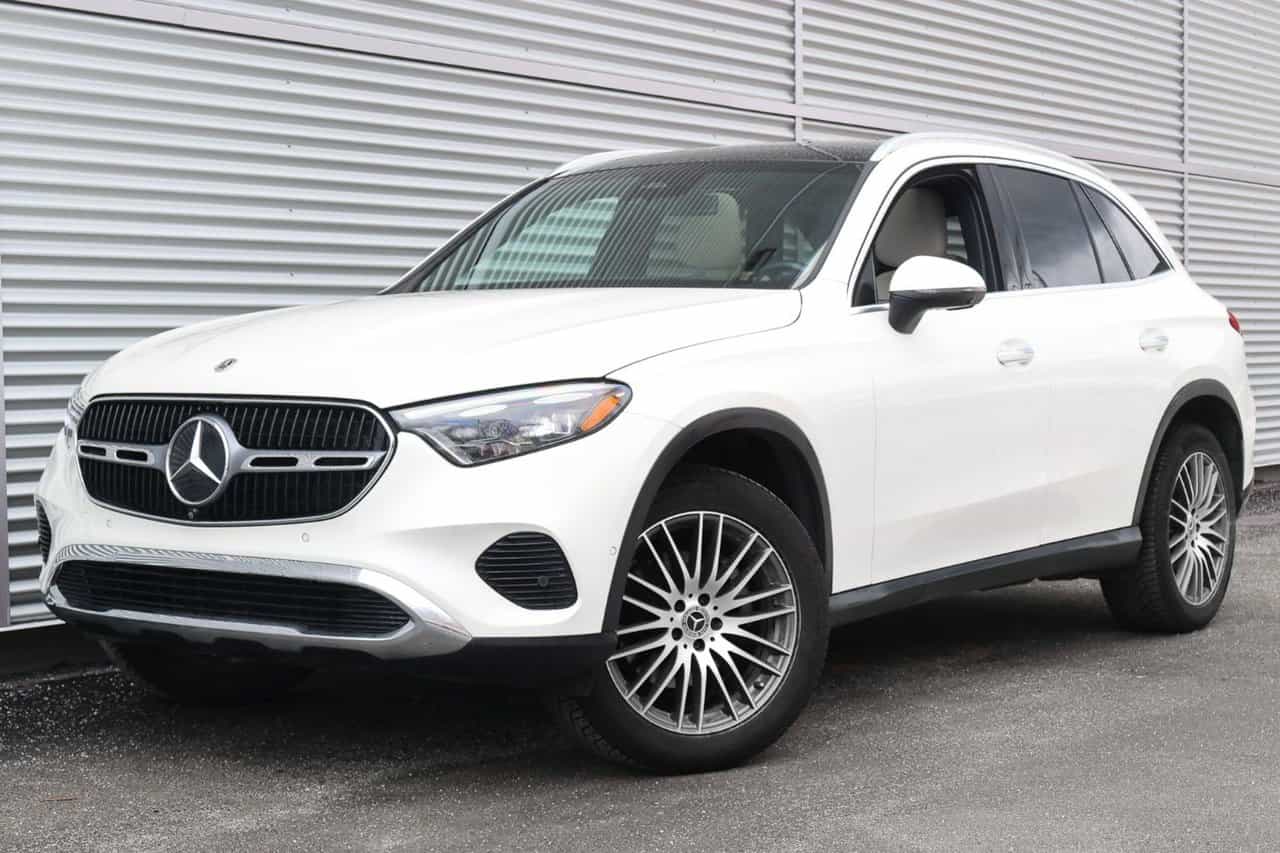 Image 1 Mercedes-Benz GLC GLC300 2023