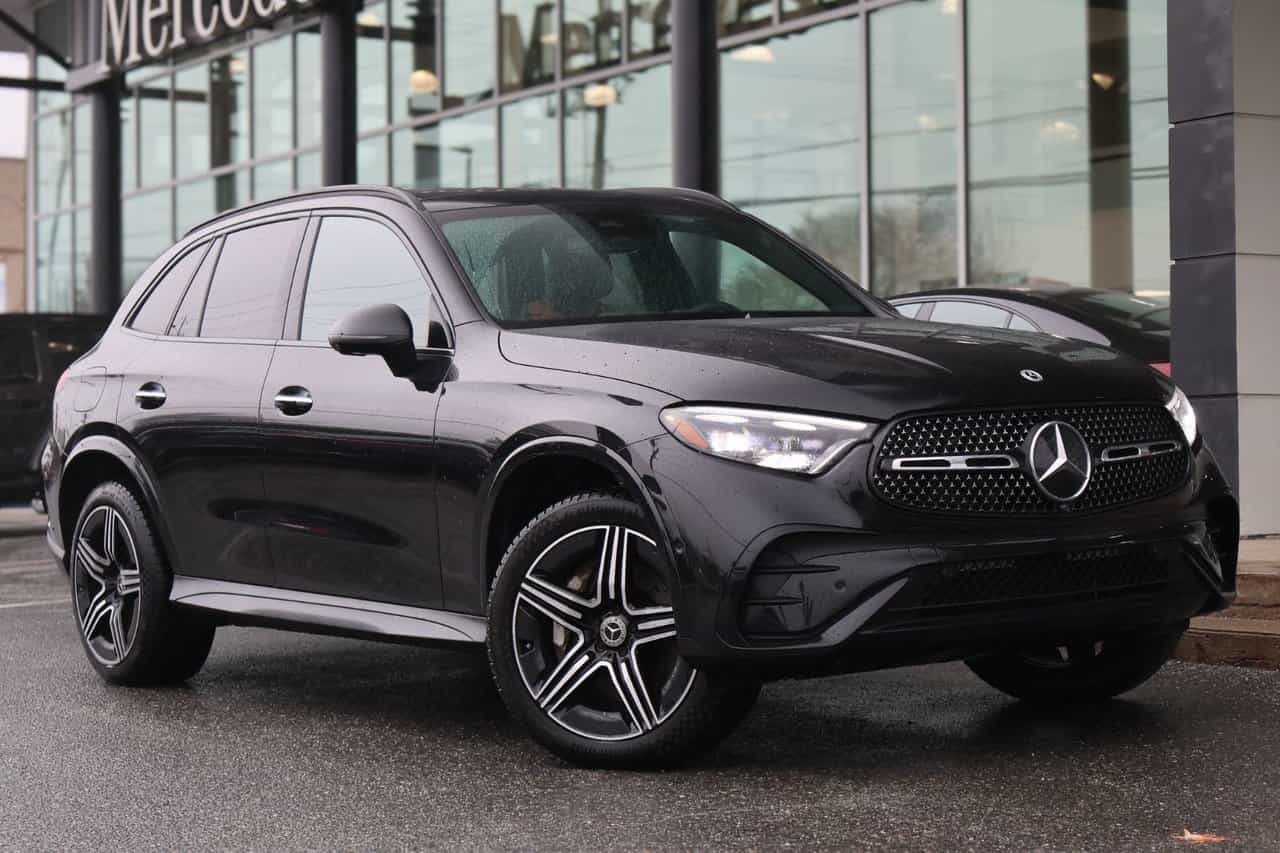 2026 Mercedes-Benz GLC GLC350e - Image 1