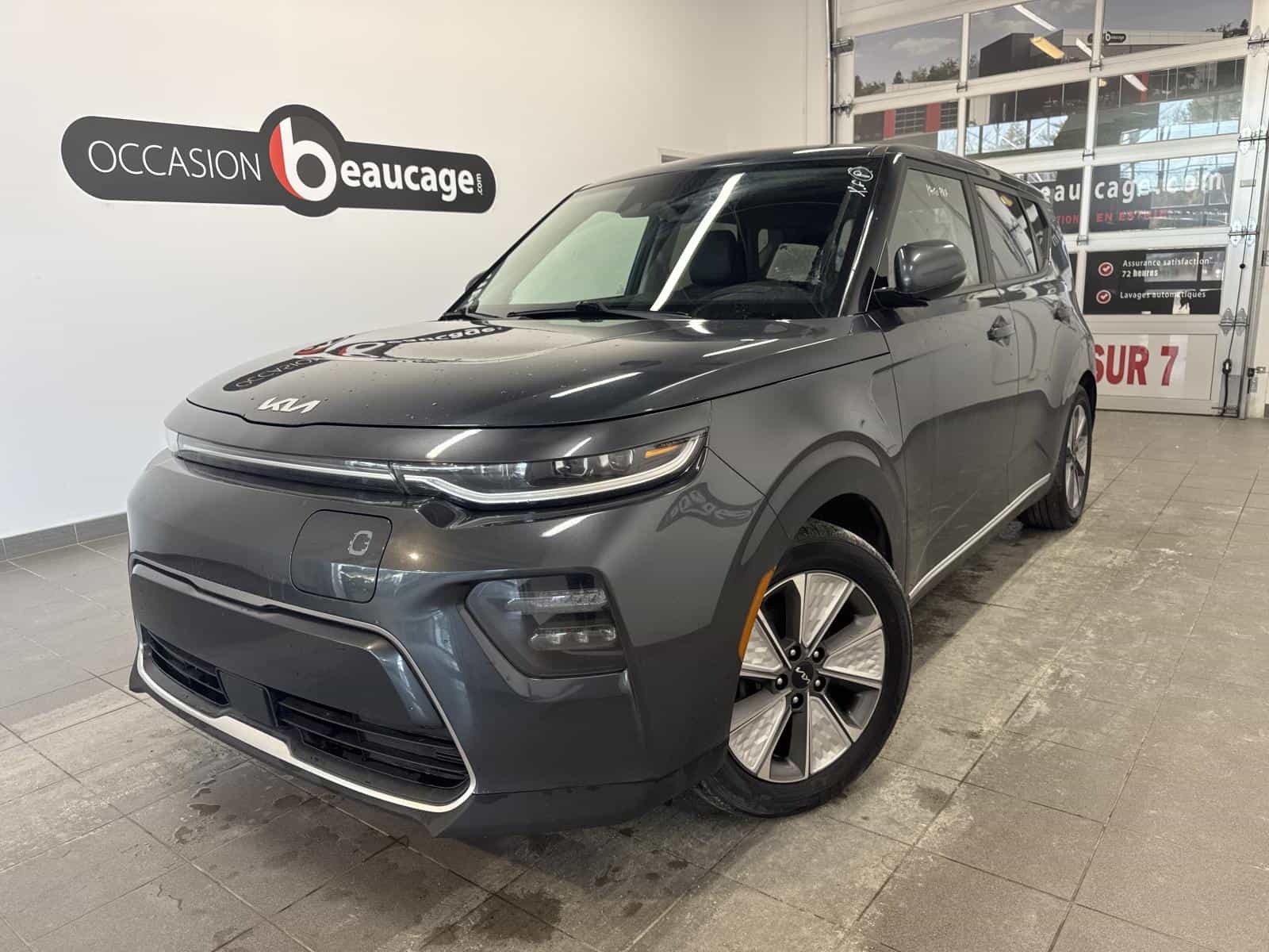 2022 Kia Soul EV Limited - Image 1