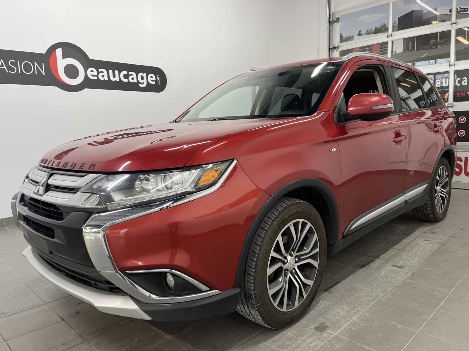 2016 Mitsubishi Outlander SE - Image 1