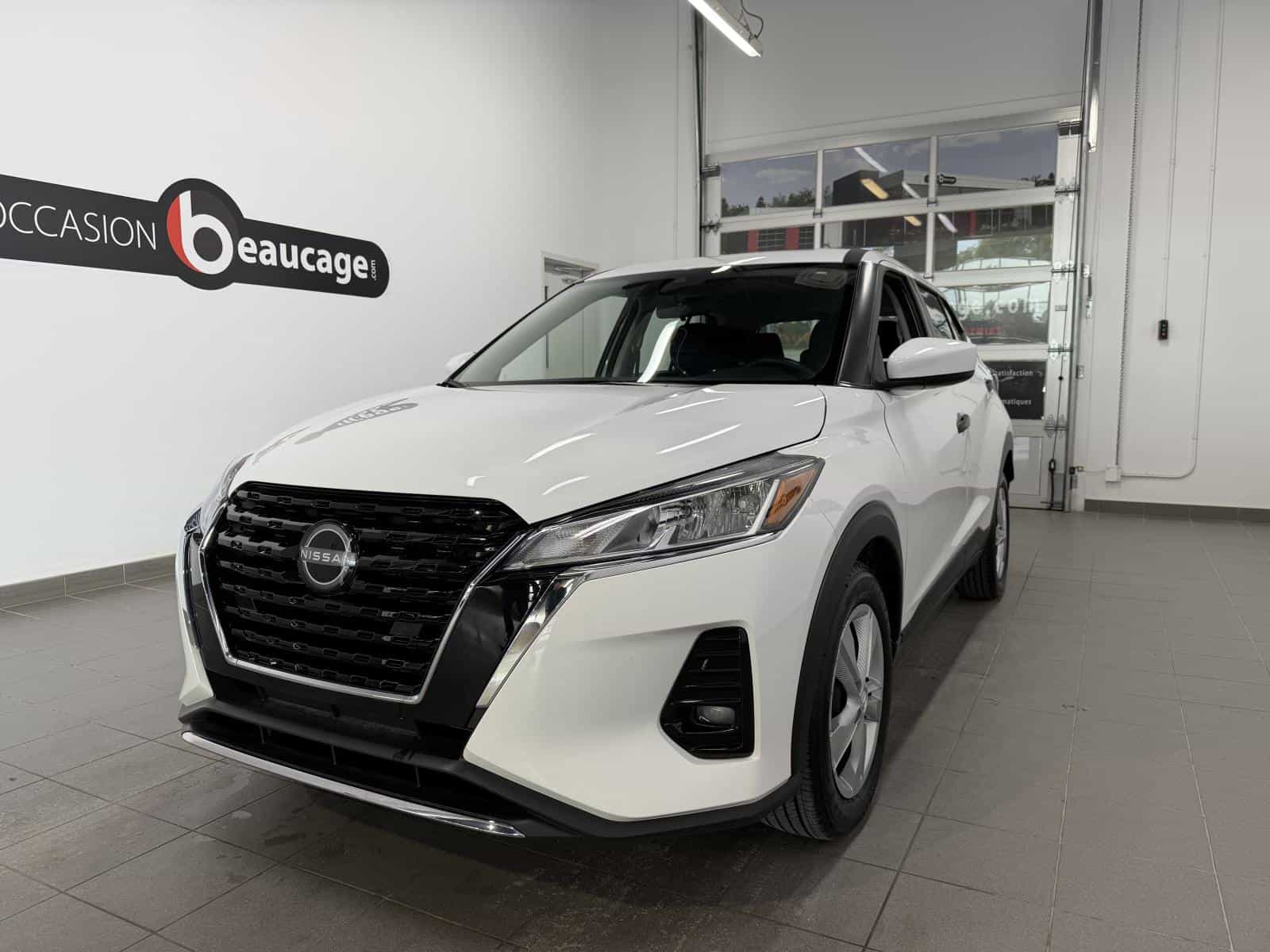 2024 Nissan Kicks S - Image 1