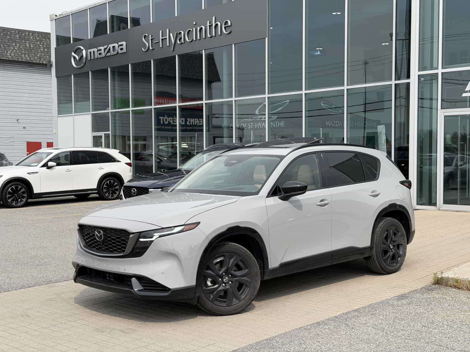 2026 Mazda CX-5 GT Premium - Image 1