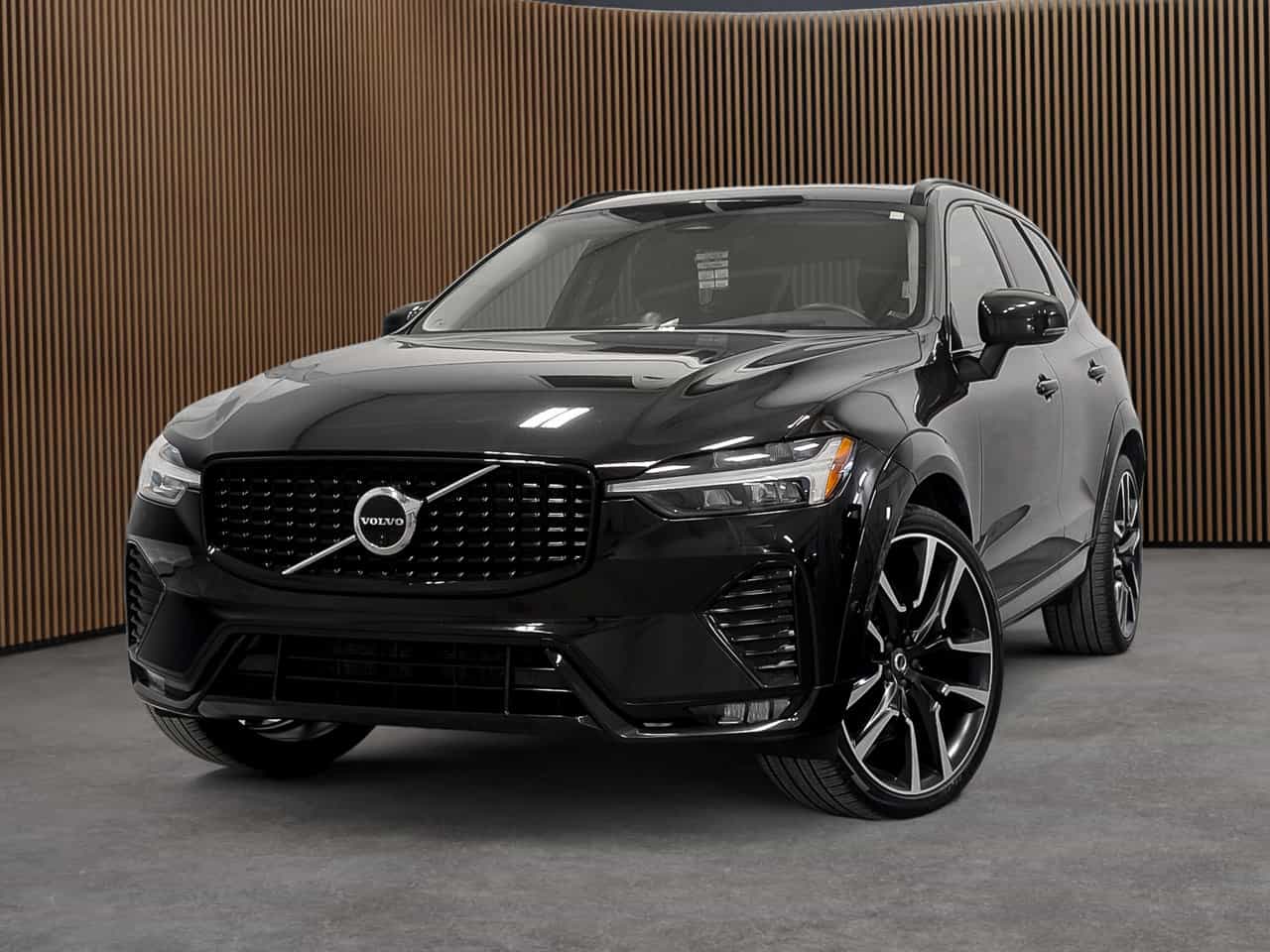 Image 1 Volvo XC60 Ultimate Dark B6 2023